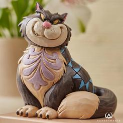 Descubre la encantadora miniatura de Lucifer, el mimado gato de Lady Tremaine, perfecta para complementar cualquier colección de Cinderella.

Con una altura de 9.5cm, un ancho de 6.0cm y una profundidad de 8.0cm, 