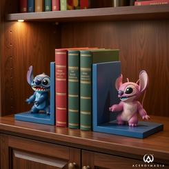 Color y carácter para poner orden en tus historias: el Sujetalibros Angel & Stitch Disney convierte la estantería en un rincón lleno de buen rollo gracias a sus bases de resina azul con acabado mate y figuras 3D individuales de Stitch y Angel 