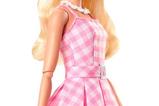 18-Barbie-The-Movie-Mueca-Barbie-in-Pink-Gingham-Dress.jpg