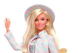 07-Barbie-The-Movie-Mueca-Barbie-in-Plaid-Matching-Set.jpg