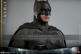 13-Batman-v-Superman-El-amanecer-de-la-justicia-Figura-Movie-Masterpiece-16-Bat.jpg