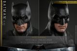 14-Batman-v-Superman-El-amanecer-de-la-justicia-Figura-Movie-Masterpiece-16-Bat.jpg