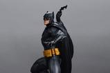 10-DC-Comics-Estatua-16-Batman-Black-and-Gray-Edition-50-cm.jpg