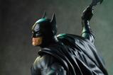 21-DC-Comics-Estatua-16-Batman-Black-and-Gray-Edition-50-cm.jpg