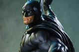 27-DC-Comics-Estatua-16-Batman-Black-and-Gray-Edition-50-cm.jpg