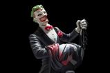02-dc-designer-series-estatua-18-the-joker--batman-by-greg-capullo-24-cm.jpg