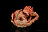 05-dd-replicas-of-the-realms-estatua-tamao-real-pseudodragon-36-cm.jpg