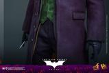 13-El-Caballero-oscuro-Figura-DX-16-The-Joker-31-cm.jpg