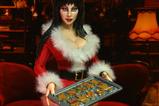 06-elvira,-mistress-of-the-dark-figura-clothed-very-scary-xmas-elvira-20-cm.jpg