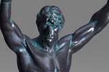 02-estatua-de-rocky-balboa-sideshow.jpg