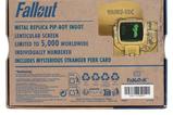 08-Fallout-Lingote-PipBoy-Limited-Edition-Lenticular-Mysterious-Stranger-Variant.jpg