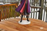 02-Figura-anna-frozen-showcase.jpg