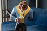 01-figura-bestia-con-traje.jpg