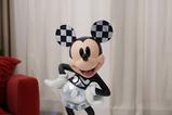 01-Figura-D100-Mickey-Statue.jpg