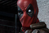 03-figura-deadpool-marvel-comics-sideshow.jpg