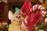 01-Figura-Gus-con-Candy-Cane.jpg