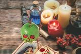 02-figura-manzana-envenenada-de-blancanieves.jpg