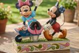 01-Figura-Mickey-y-Minnie-con-Carretilla.jpg
