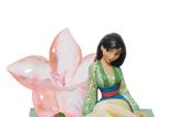 02-Figura-Mulan-con-Flor-de-Cerezo.jpg