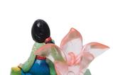 03-Figura-Mulan-con-Flor-de-Cerezo.jpg