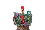 07-Figura-Pua-y-Hei-Hei-entre-Flores.jpg