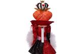 07-figura-reina-de-corazones-como-cascanueces.jpg