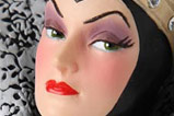 02-figura-reina-malvada-blancanieves-haute-couture.jpg