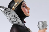 03-figura-reina-malvada-blancanieves-haute-couture.jpg