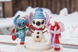 01-Figura-Stitch-Angel-haciendo-un-muneco-de-nieve.jpg