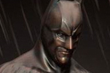 06-Figura-The-Dark-Knight-Memorial-Batman.jpg