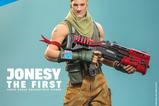 16-Fortnite-Figura-16-Jonesy-The-First-32-cm.jpg