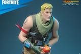 17-Fortnite-Figura-16-Jonesy-The-First-32-cm.jpg