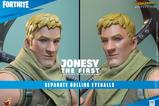 21-Fortnite-Figura-16-Jonesy-The-First-32-cm.jpg