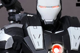 01-Iron-Man-2-masterpiece-war-machine.jpg