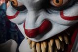 08-it-captulo-dos-2017-mueca-parlante-designer-series-sinister-pennywise-38-cm.jpg