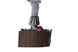 14-IT-II-Estatua-Pennywise-33-cm.jpg