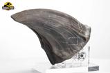 12-Jurassic-Park-Estatua-TRex-Foot-Claw-28-cm.jpg