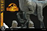 04-Jurassic-World-Dominion-Estatua-Legacy-Museum-Collection-16-Blue--Beta-Bonu.jpg