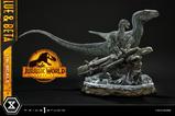 22-Jurassic-World-Dominion-Estatua-Legacy-Museum-Collection-16-Blue--Beta-Bonu.jpg