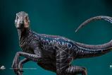 07-jurassic-world-icons-estatua-velociraptor-b-blue-7-cm.jpg