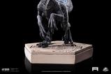 10-jurassic-world-icons-estatua-velociraptor-b-blue-7-cm.jpg