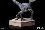 02-Jurassic-World-Icons-Estatua-Velociraptor-Blue-9-cm.jpg