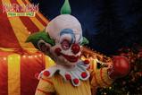 10-Killer-Klowns-From-Outer-Space-MDS-Mega-Scale-Shorty-38-cm.jpg