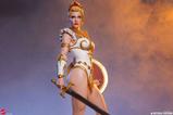 22-masters-of-the-universe-legends-estatua-15-teela-variant-legends-47-cm.jpg