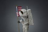 07-NASA-Estatua-14-Legacy-Replica-Apollo-11-Astronaut-58-cm.jpg