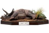 01-Parque-Jursico-Maquette-18-Sick-Triceratops-96-cm.jpg