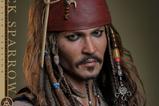 08-piratas-del-caribe-la-venganza-de-salazar-figura-dx-16-jack-sparrow-deluxe-.jpg