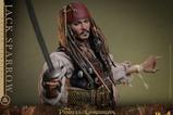 12-piratas-del-caribe-la-venganza-de-salazar-figura-dx-16-jack-sparrow-deluxe-.jpg