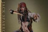 13-piratas-del-caribe-la-venganza-de-salazar-figura-dx-16-jack-sparrow-deluxe-.jpg