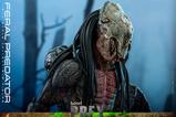 13-Prey-Figura-16-Feral-Predator-37-cm.jpg